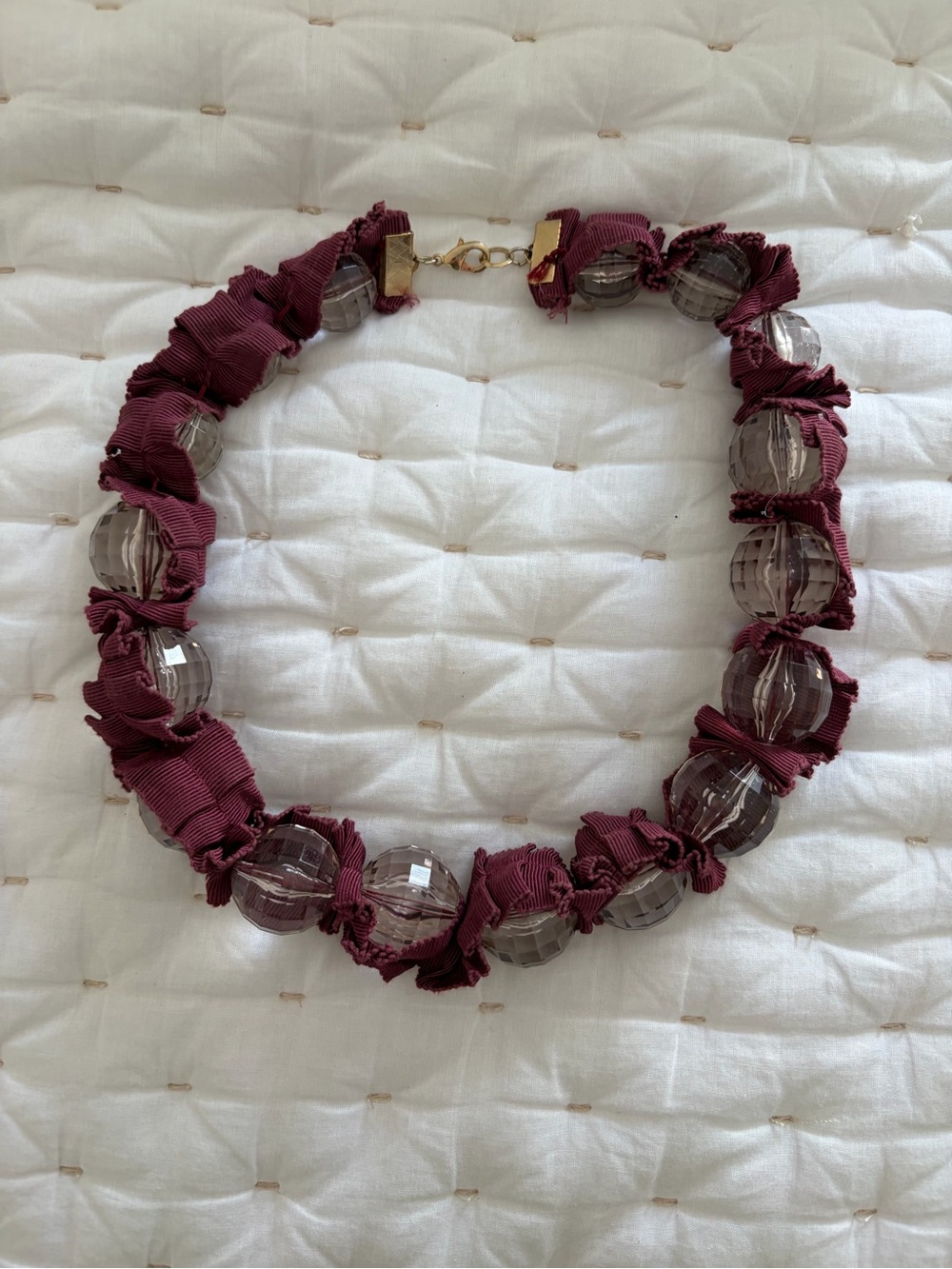 Rare Anthropologie vintage necklace glass beads interwoven with ribbon - Picture 2 of 7
